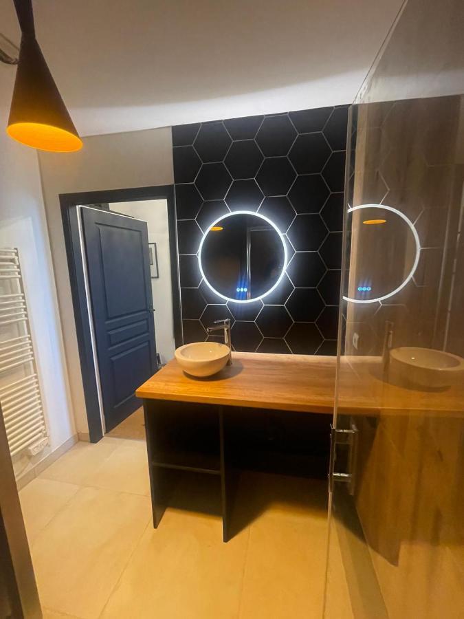 Appartement Place De La Cath' Avec Parking Colmar Eksteriør billede